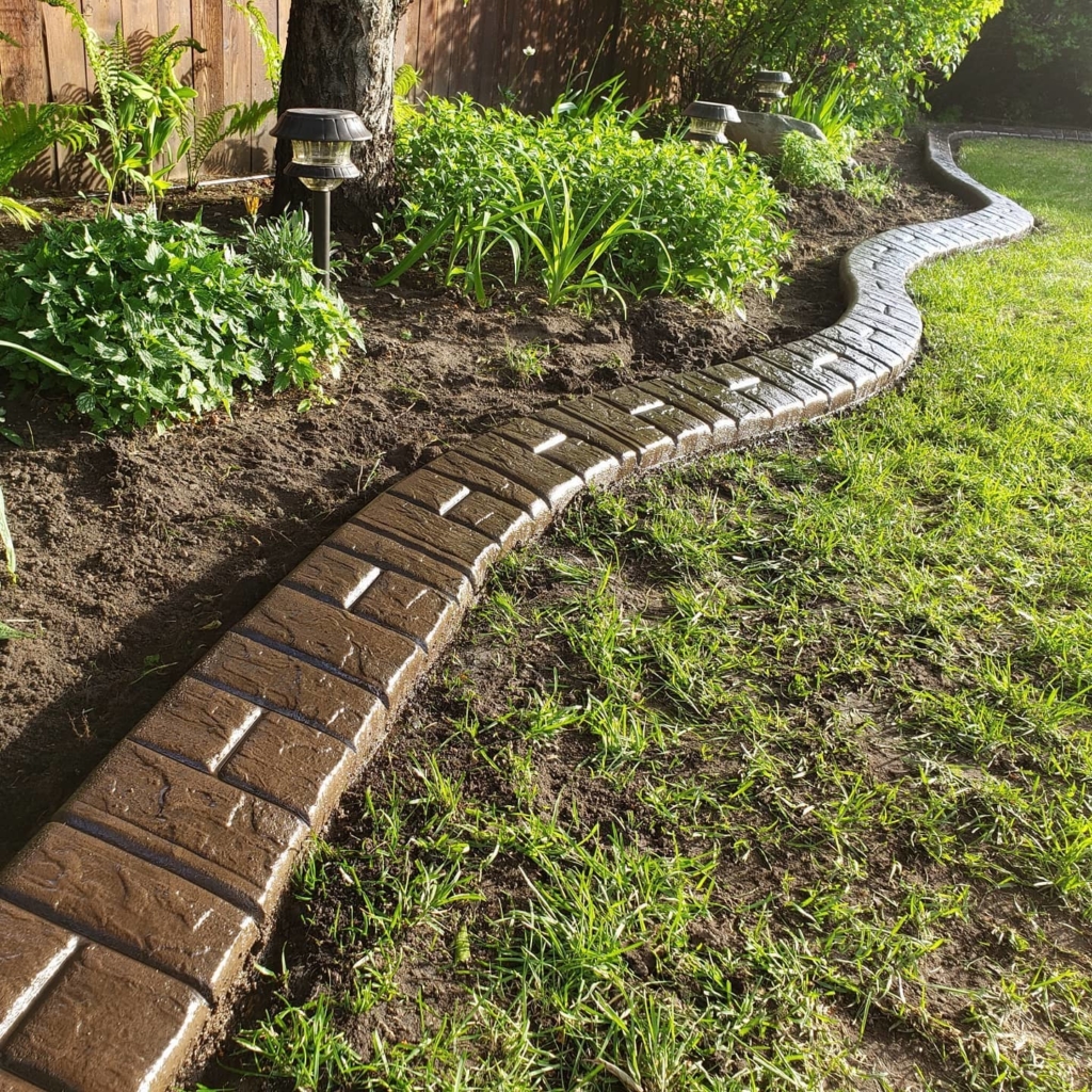 Concrete Curbing Luxe Curb And Edging Regina Landscaping Concrete 